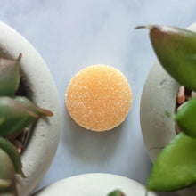 Charger l'image dans la galerie, It Takes Two to Mango Hash Rosin Gummies