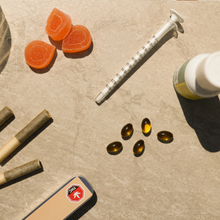Load image into Gallery viewer, Elevate™ - CBD 240 Infused Wild Blueberry Terpene Pre-Rolls
